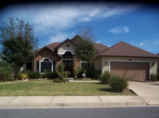 5506 Barbwire Ln, Brownsville, TX 78526
