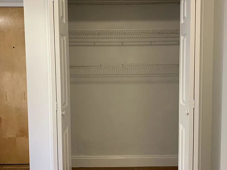 135 Inman St #7 — Photo 8
