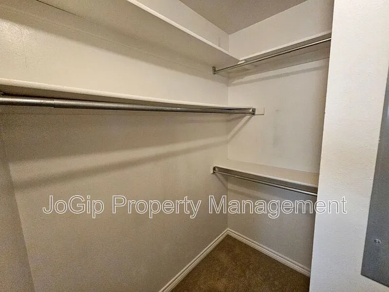 4106 Newton Ave #102 — Photo 14