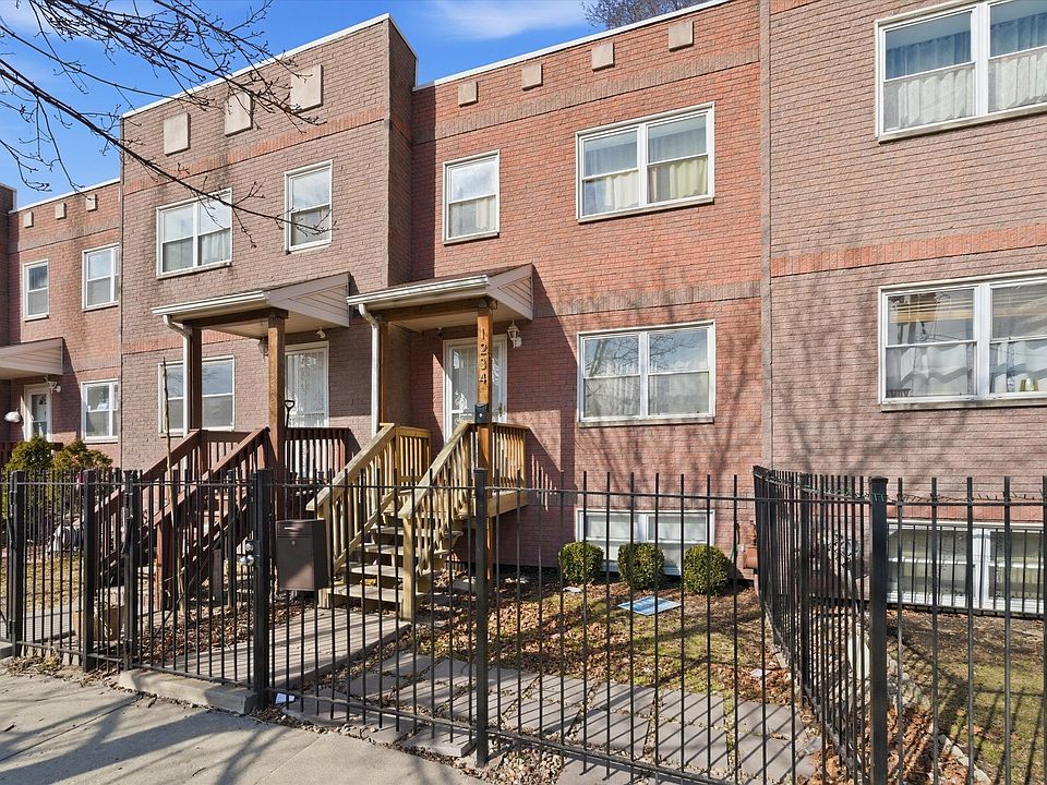 1st image of 1234 N Lawndale Ave