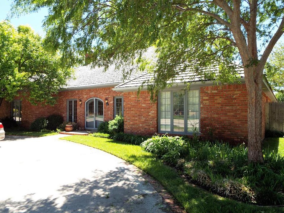 1st image of 7813 Harrington Cir
