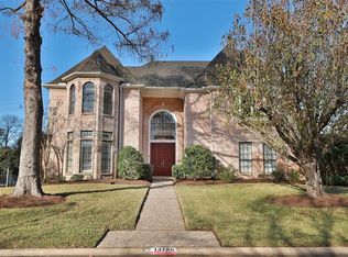 13746 Trailville Dr, Houston, TX 77077