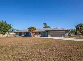 622 Skylark Ln, Port Charlotte, FL 33952