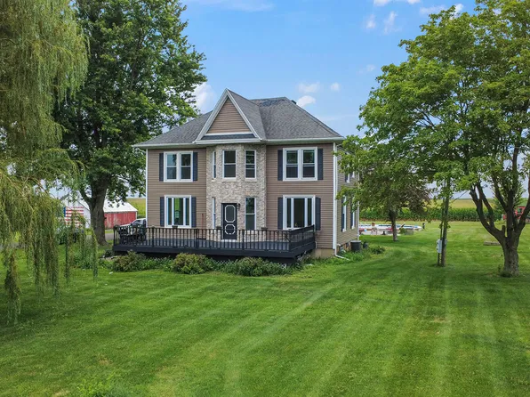 1532 N 2250th Rd, Ottawa, IL 61350