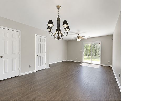 3rd image of 1403 Plexor Ln
