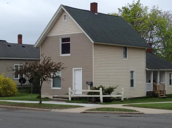 602 S Washington Ave, Ludington, MI 49431
