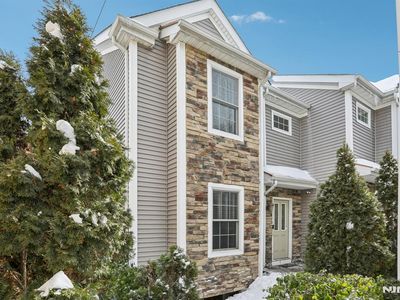 784 Kinderkamack Rd #101, River Edge, NJ, 07661