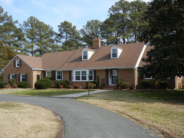 1st image of 15234 East Dr