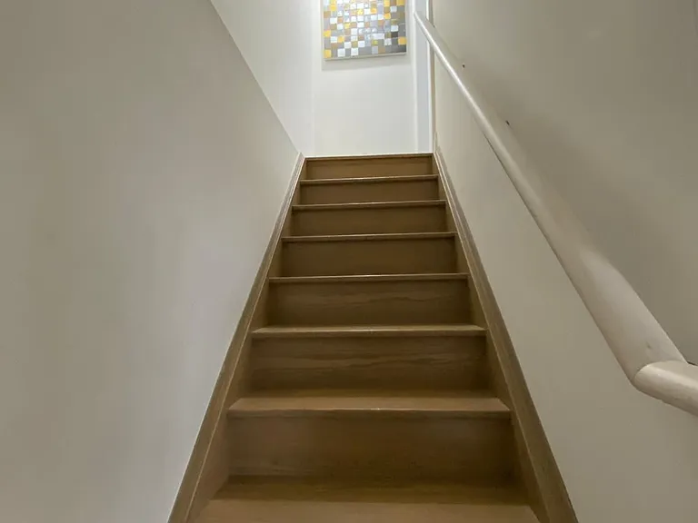 973 Warden Ave — Photo 4