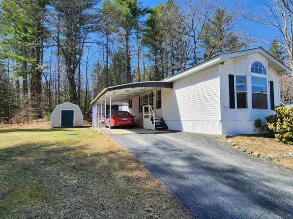 2 Collin Place, Claremont, NH 03743