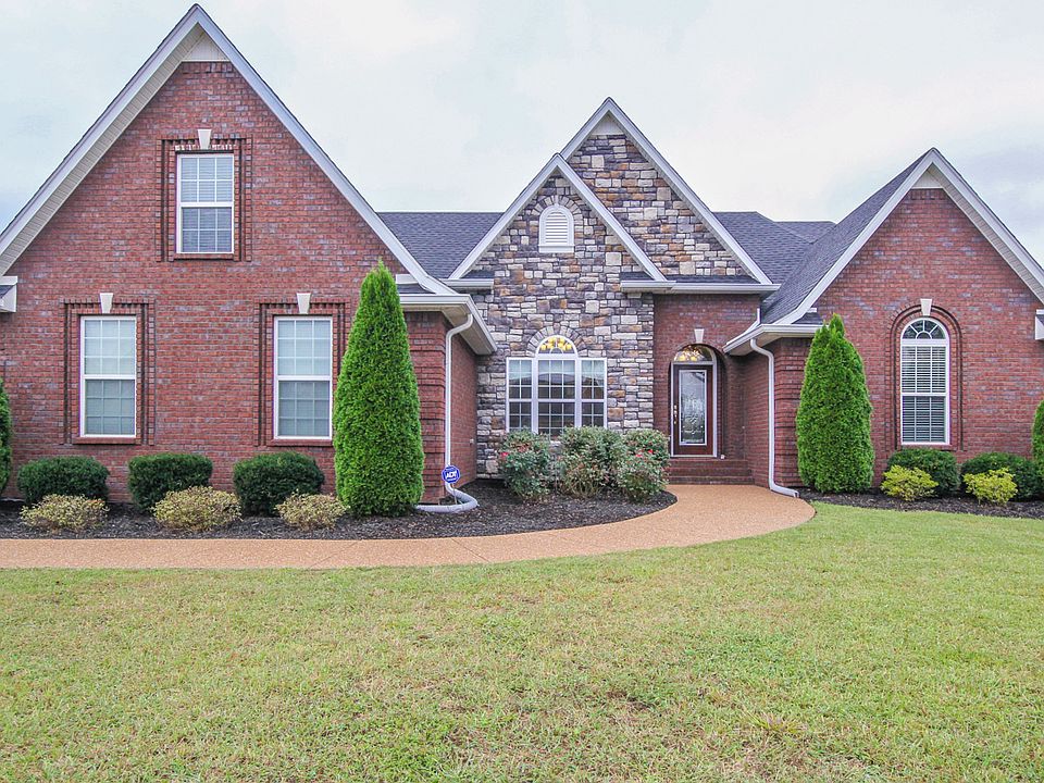 1st image of 1025 Cascade Falls Dr