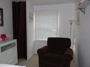 8175 Kensington Ln, Hanover Park, IL