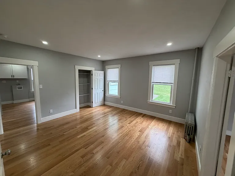 24A Summer St — Photo 3