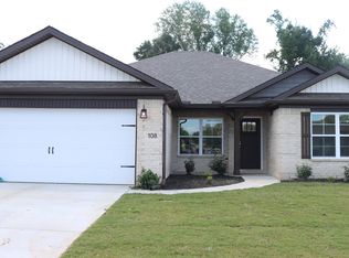 108 Cedar Lake Rd, Toney, AL 35773