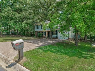 600 Vista Grande Cir, Charlotte, NC 28226