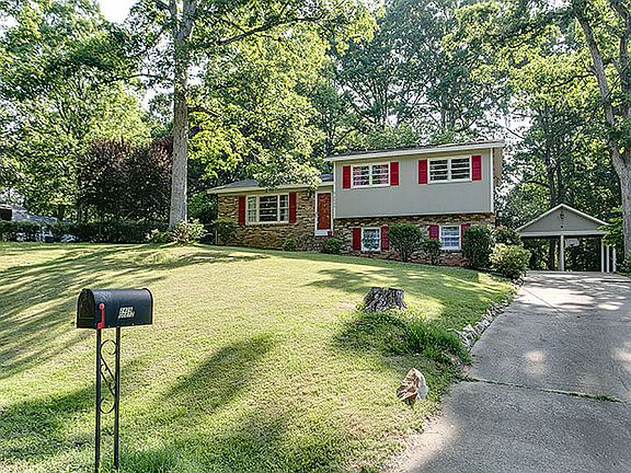 2nd image of 2426 Orangewood Dr