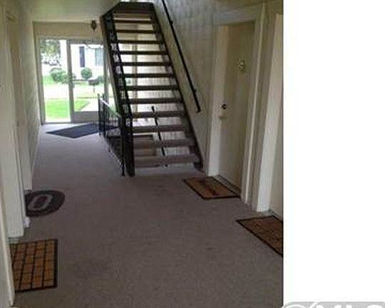 4th image of 37098 Camelot Dr APT 3