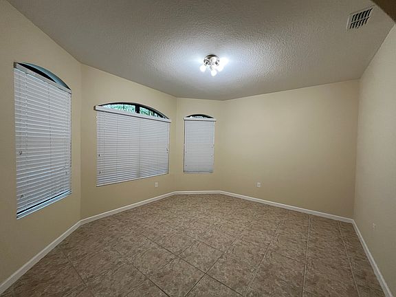 3rd image of 215 Sirius Ct