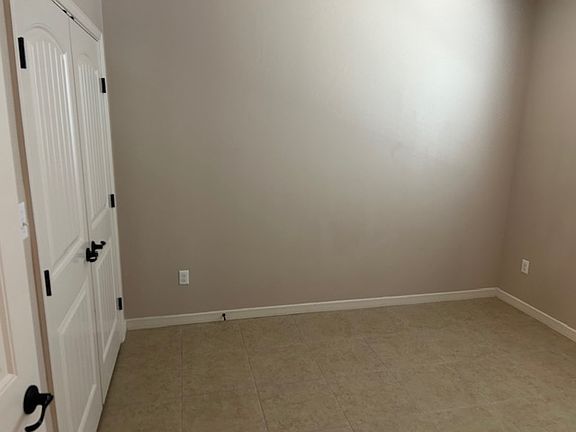 5th image of 3972 Pennsylvania Pl