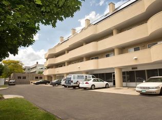 15 School St #3, Norwalk, CT 06851