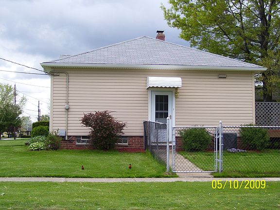 2nd image of 6114 Barbara Ln