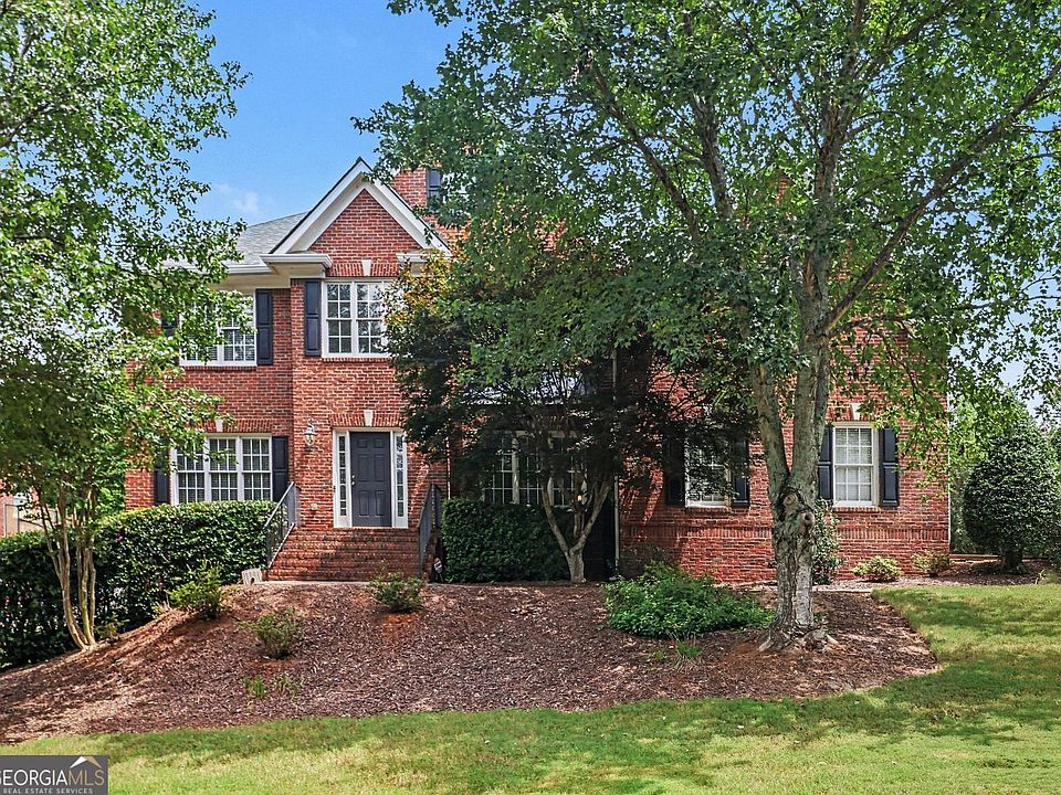 1st image of 315 Summer Shade Ln