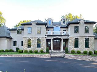 38 Weiss Rd, Upper Saddle River, NJ 07458