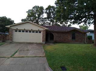 4102 Chipwood Ct, Arlington, TX 76017