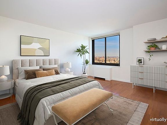 3rd image of 40 E 94th St APT 20F