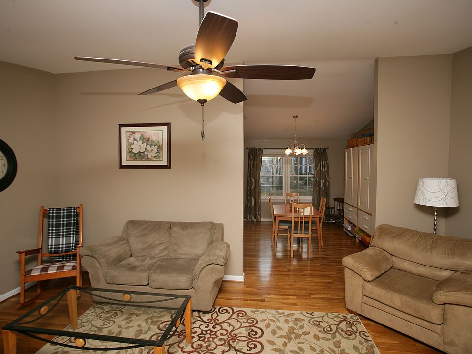 2nd image of 6650 Newchandler Ct