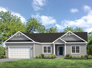 422 Mary Ann Cir, Sycamore, IL 60178