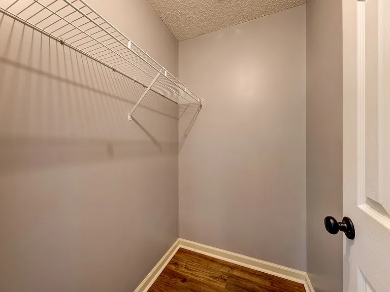 3253 N Senseney Cir — Photo 9