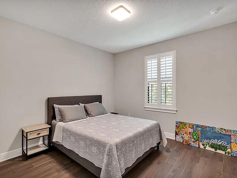 3215 W De Leon St #5 — Photo 42
