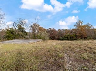 6432 Osage Beach Pkwy, Osage Beach, MO 65065