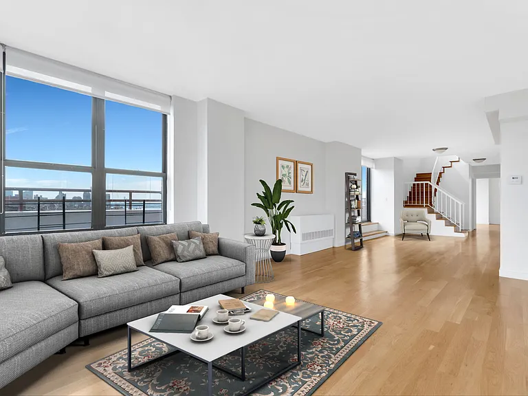 247 W 87th St #26G — Photo 2