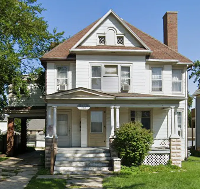 774 W Lincoln Blvd