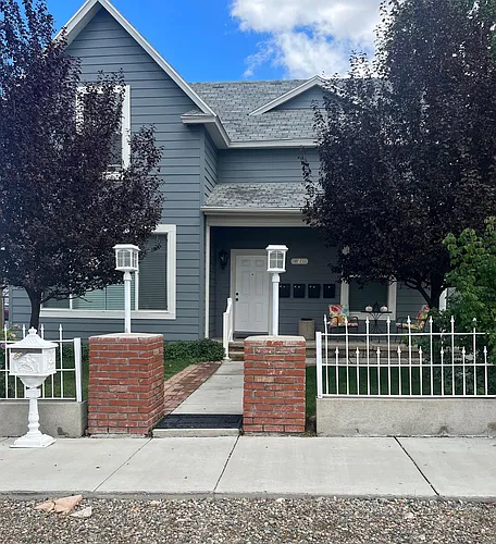 421 N Mount Vernon Ave #B Photo 1