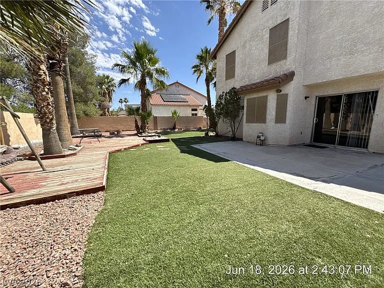 8240 Marcasel Dr — Photo 27