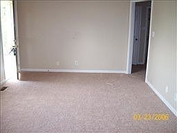 3rd image of 209 Centennial Dr