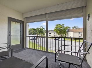 5960 Whispering Pine Way APT A-2, Greenacres, FL 33463