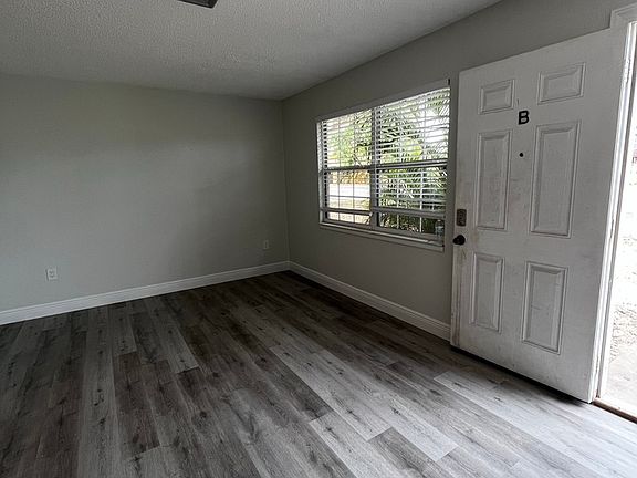 5th image of 1804 3rd Ct SE APT B