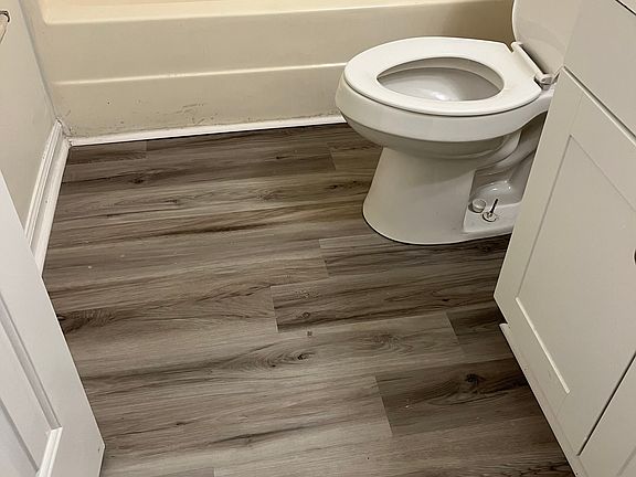 5th image of 89 Vine St #89