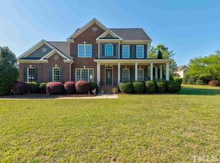 1104 Autumn Run Cir, Fuquay Varina, NC 27526