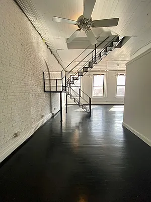 Rented by Dynamik Realty | media 3