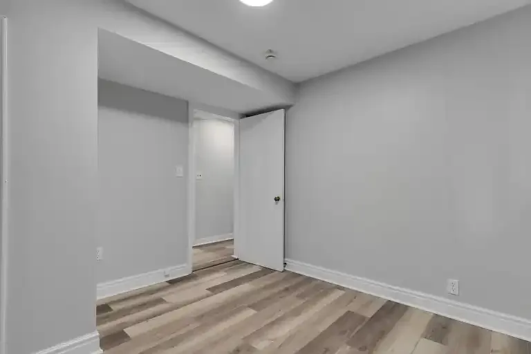 263 College St #1A — Photo 10