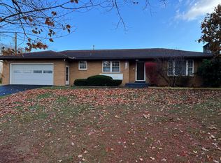 1981 Rock Union Rd, Fairmont, WV 26554