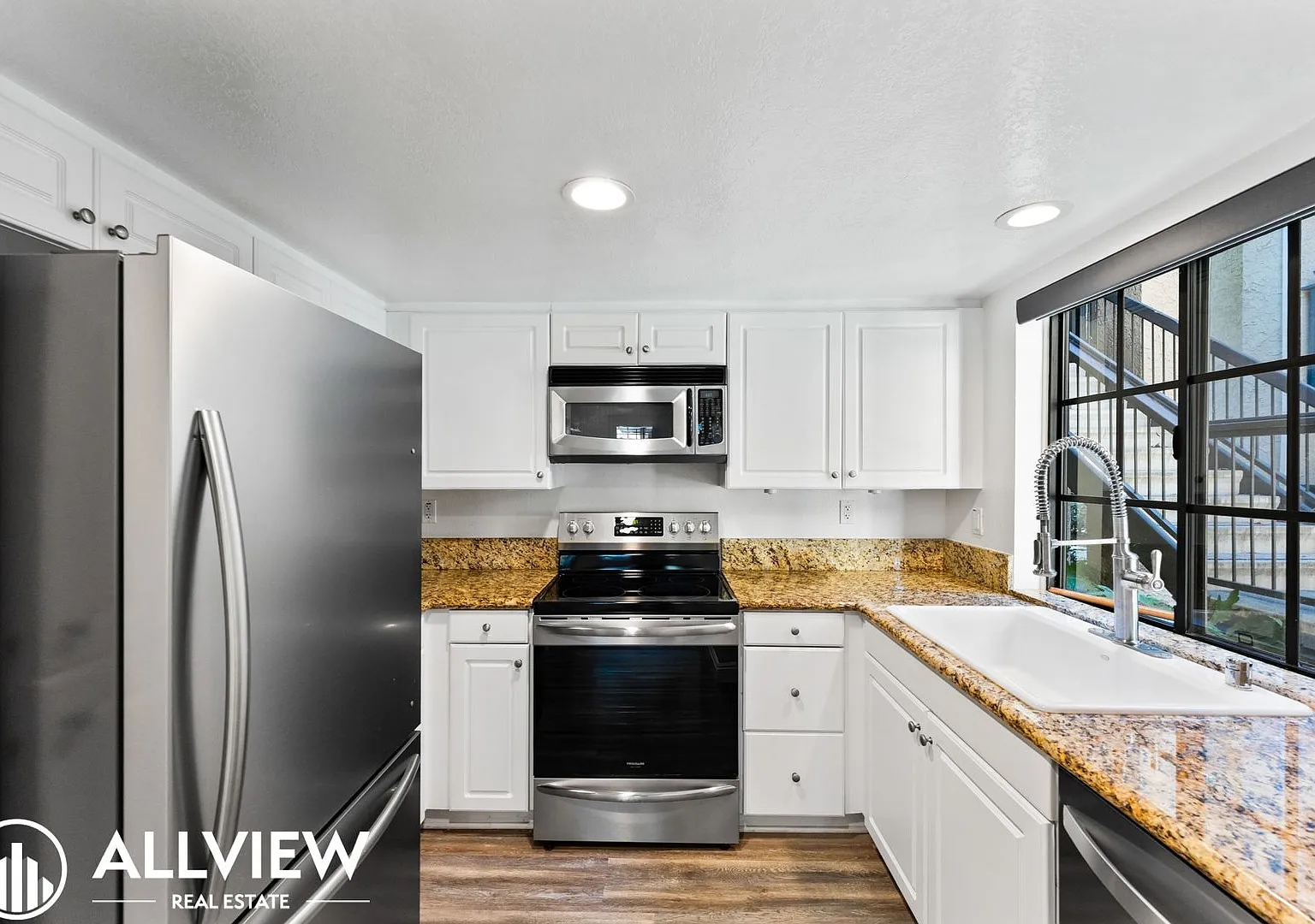 Move-In Ready Laguna Hills Condo | Upgraded Throughout with Private Patio — Photo 3