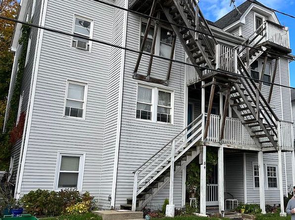 34 Marshall St