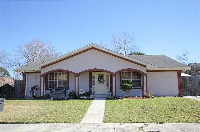 1st image of 4745 Robin Hood Dr