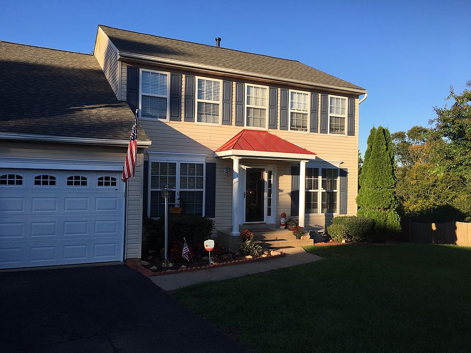 1st image of 13807 Rosewood Dr